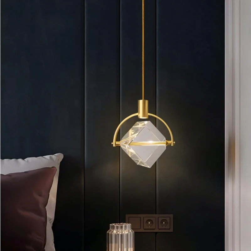 1 906.webp 5 825.webp